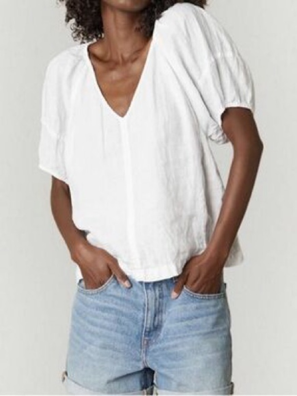 Velvet by Graham and Spencer Callin Puff Sleeve Linen Top size small